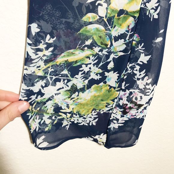 Cotton Candy Floral Romper - Picture 5 of 8